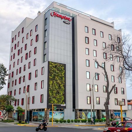 Готель Hampton By Hilton Lima San Isidro Екстер'єр фото